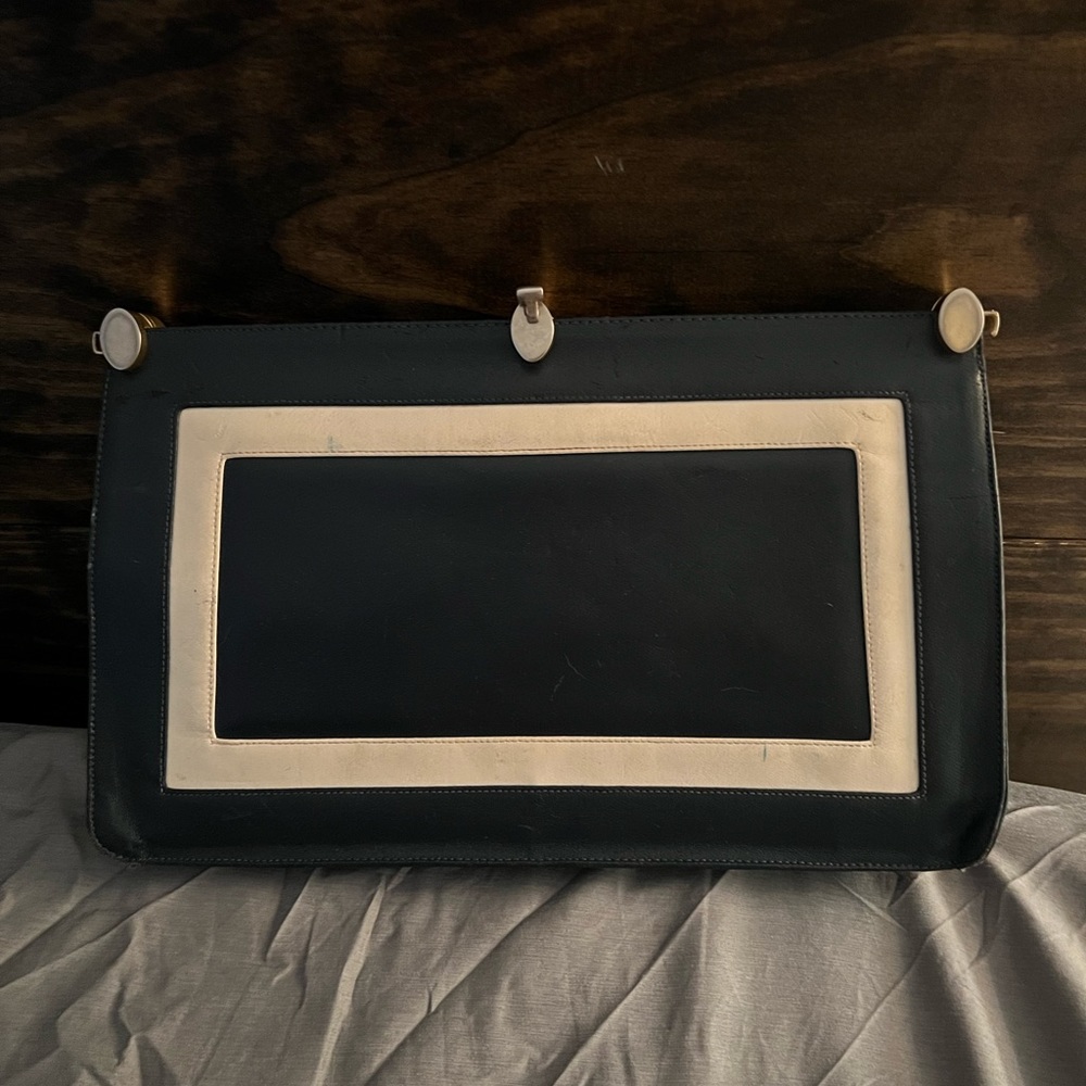 Vintage Lou Taylor handbag navy and white NO CHAIN